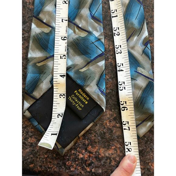 J. Jerry Garcia Emerging Elephant Collection 28 light blue paisley Silk Mens Tie - Picture 4 of 7